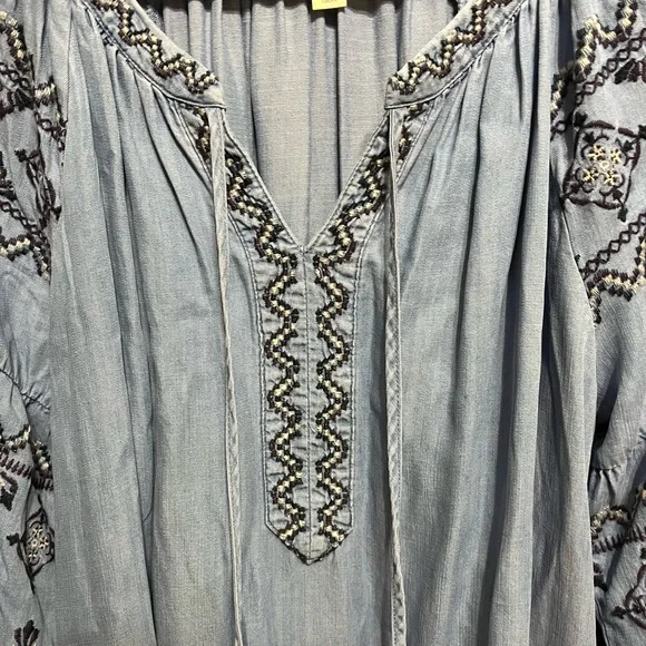 Nurture by Westbound dress, blue, size Large, 3/4 sleeves worn once, smoke free - Picture 3 of 13